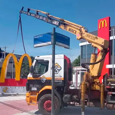 Empresa de Caminhão Munck Rio de Janeiro RJ